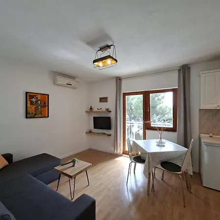 Apartments Bartol With Free Bikes