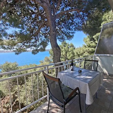 Apartments Bartol With Free Bikes Apartment Trogir