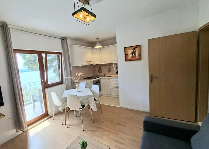 Bartol With Free Bikes Trogir