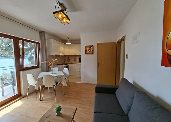 Apartamento Bartol With Free Bikes Trogir