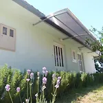 דירה Bartol With Free Bikes טרוגיר