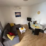 דירה Bartol With Free Bikes טרוגיר