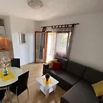 Bartol With Free Bikes דירה טרוגיר