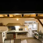 דירה Bartol With Free Bikes