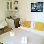 Bartol With Free Bikes *