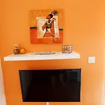 דירה Bartol With Free Bikes *