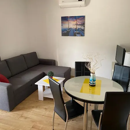 Appartamento Bartol, Ideally Located Near The And Center, With Stunning Sea Views And Two Free Bikes Per *