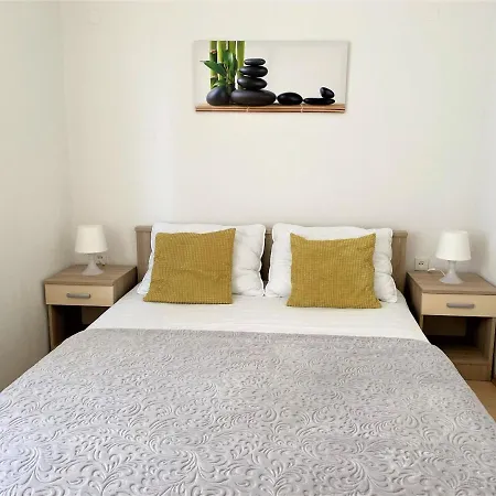 Bartol, Ideally Located Near The And Center, With Stunning Sea Views And Two Free Bikes Per Appartamento *