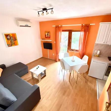 Bartol With Free Bikes *