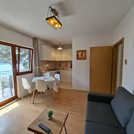 Apartments Bartol With Free Bikes Apartment Trogir