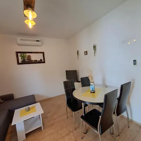 Bartol With Free Bikes *