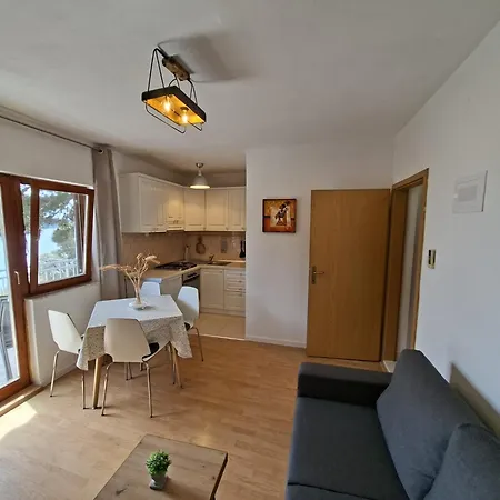 Bartol With Free Bikes Apartman