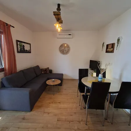 Apartment Apartments Bartol With Free Bikes Trogir