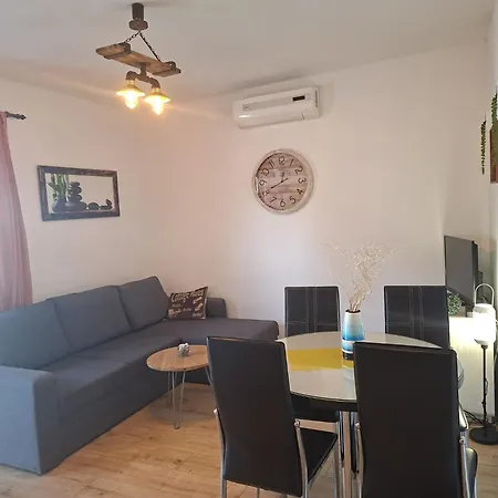 Bartol With Free Bikes Apartamento Trogir