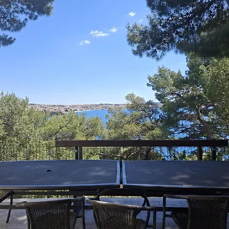 Apartments Bartol With Free Bikes Apartment *