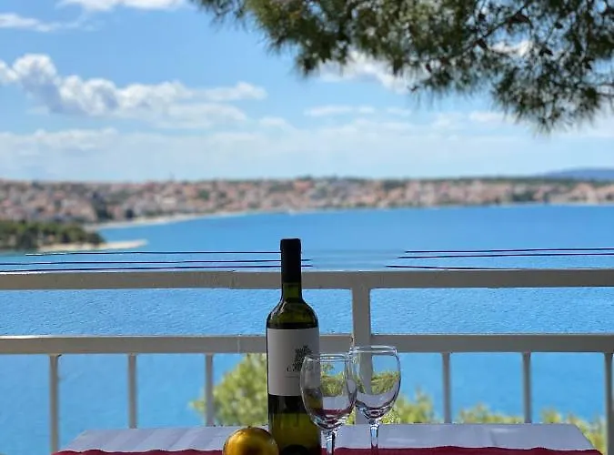 Bartol With Free Bikes Apartman