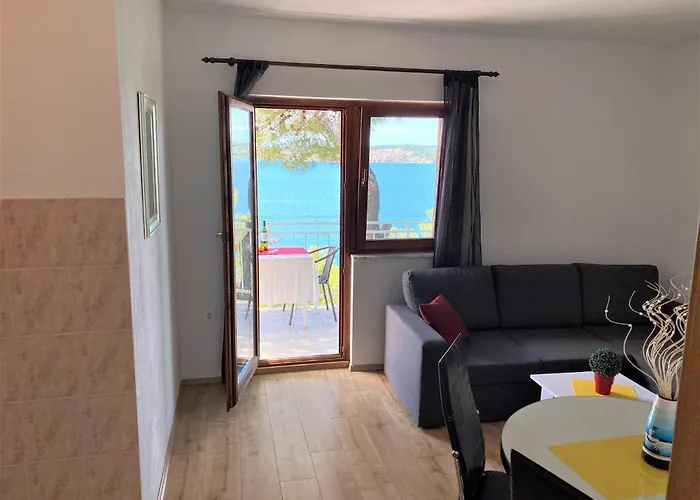 Bartol With Free Bikes Apartman