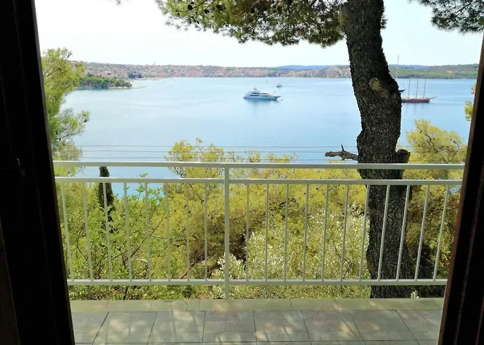 Bartol With Free Bikes