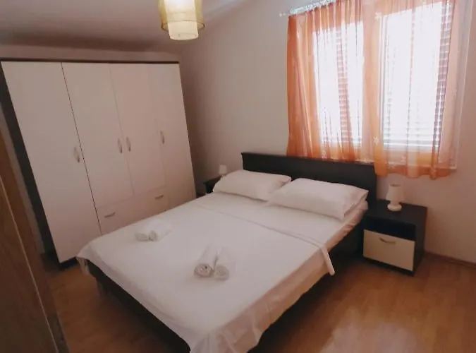 Bartol With Free Bikes Apartament