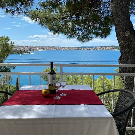 شقة Bartol With Free Bikes *