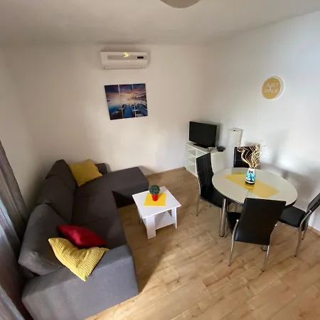 شقة Bartol With Free Bikes تروغير