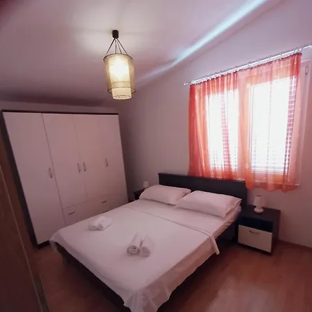 شقة Bartol With Free Bikes